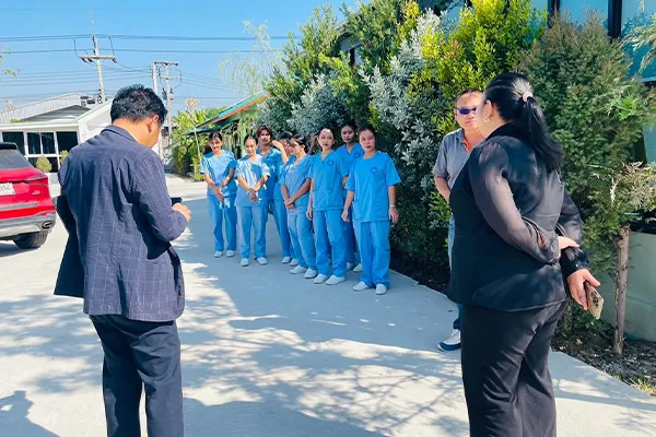 ทีมงาน copy 3